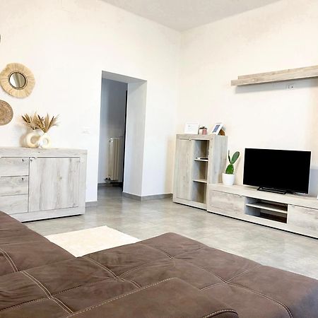 All'Apulia N'23 - Apartment With Parking Lecce Extérieur photo