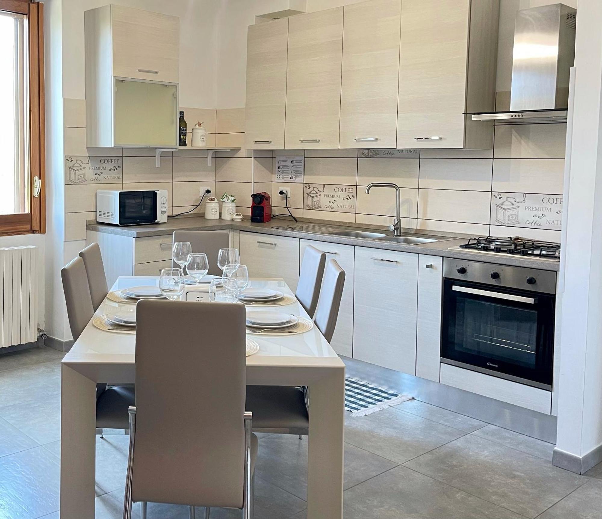 All'Apulia N'23 - Apartment With Parking Lecce Extérieur photo