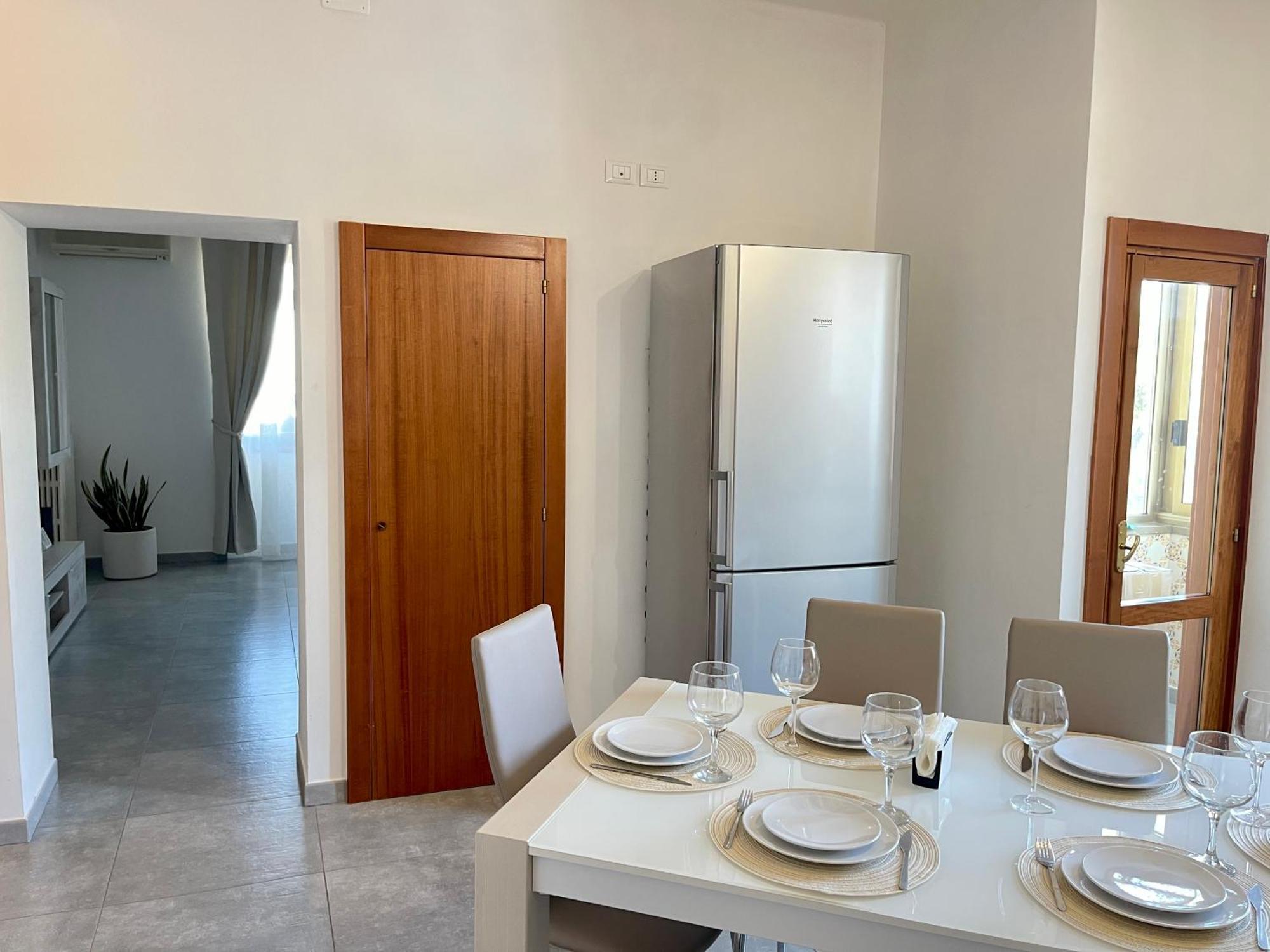 All'Apulia N'23 - Apartment With Parking Lecce Extérieur photo